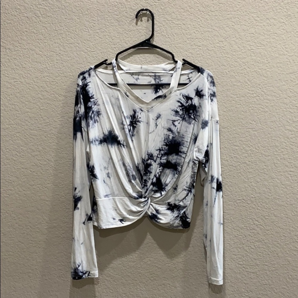 Long sleeve shirt
